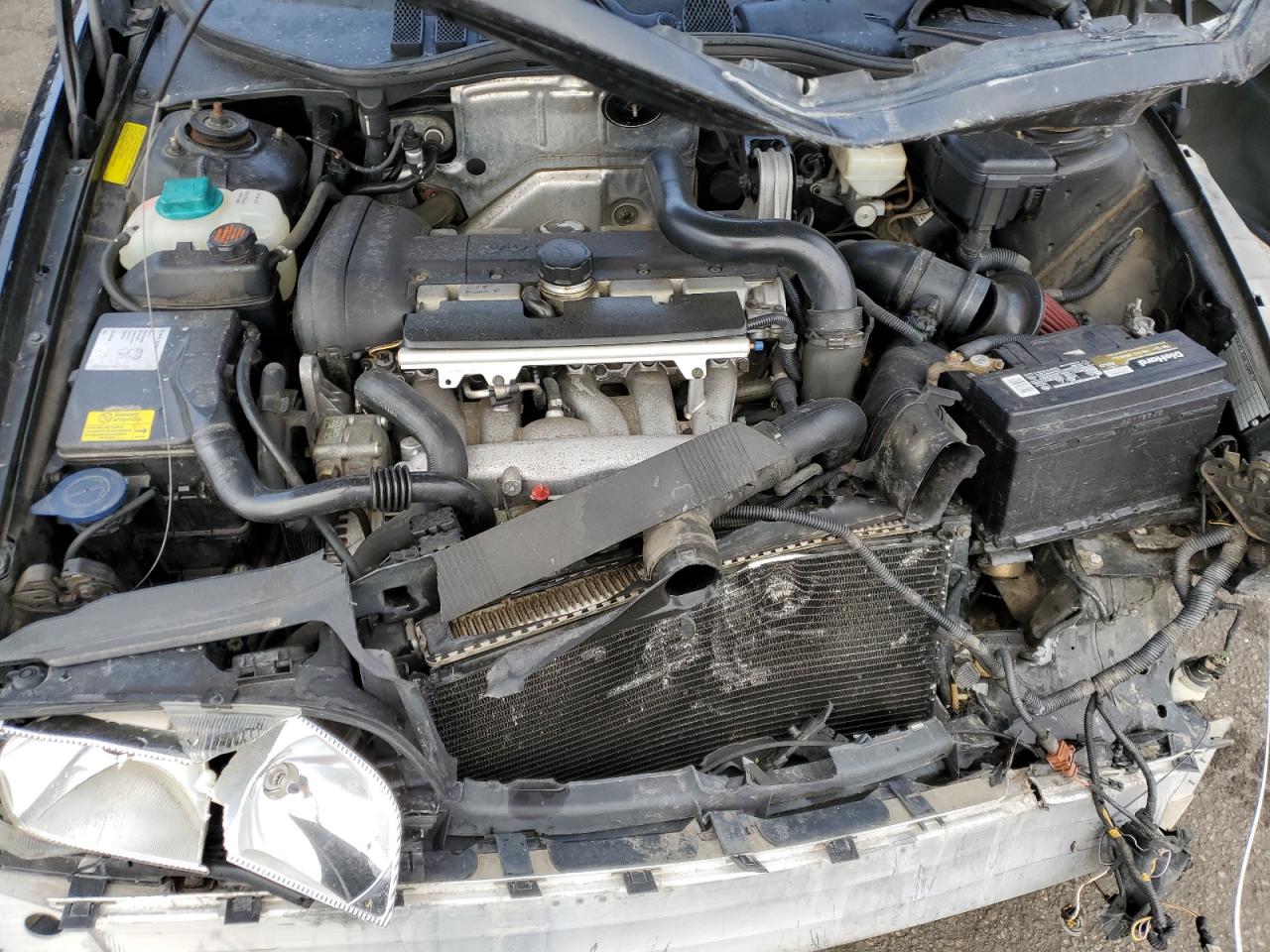 2002 Volvo C70 - Image 12