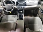 2005 Toyota Camry Le de vânzare în Elgin, IL - Burn - Engine