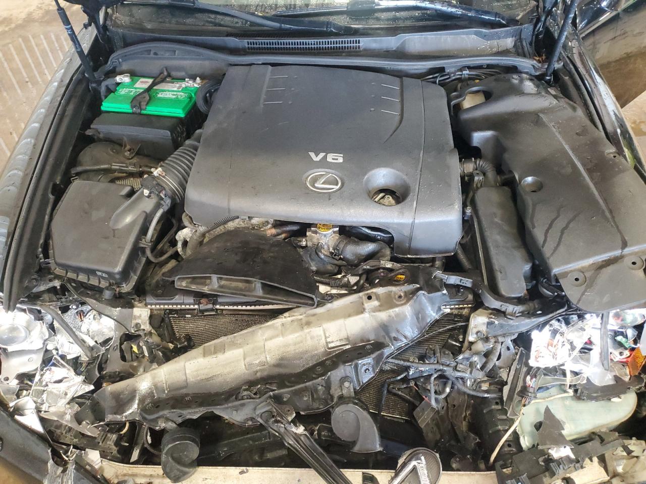 2009 Lexus IS - Image 11