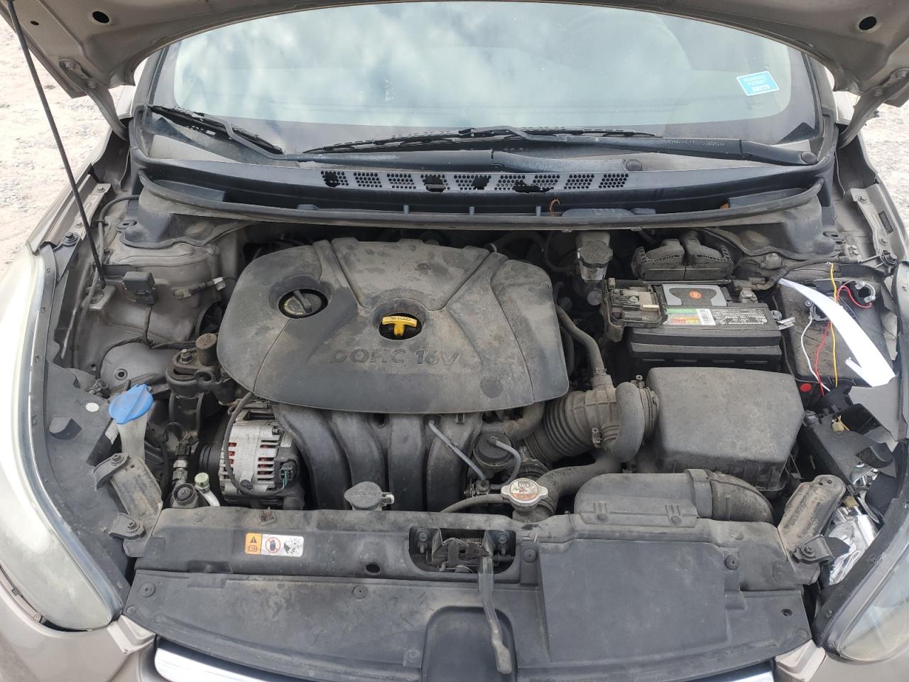 2015 Hyundai Elantra - Image 12