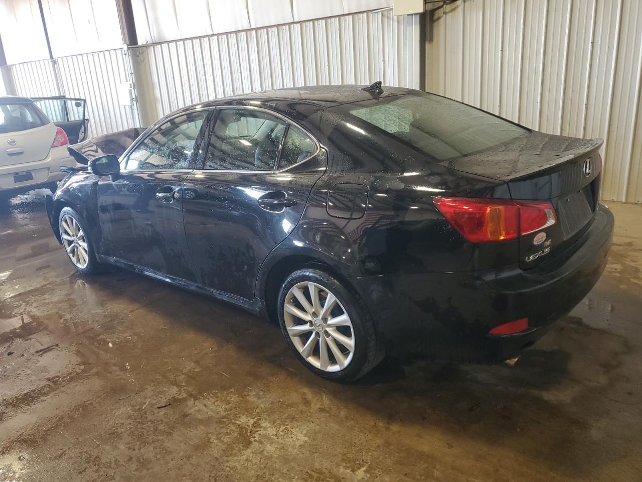 2009 Lexus IS - Image 2