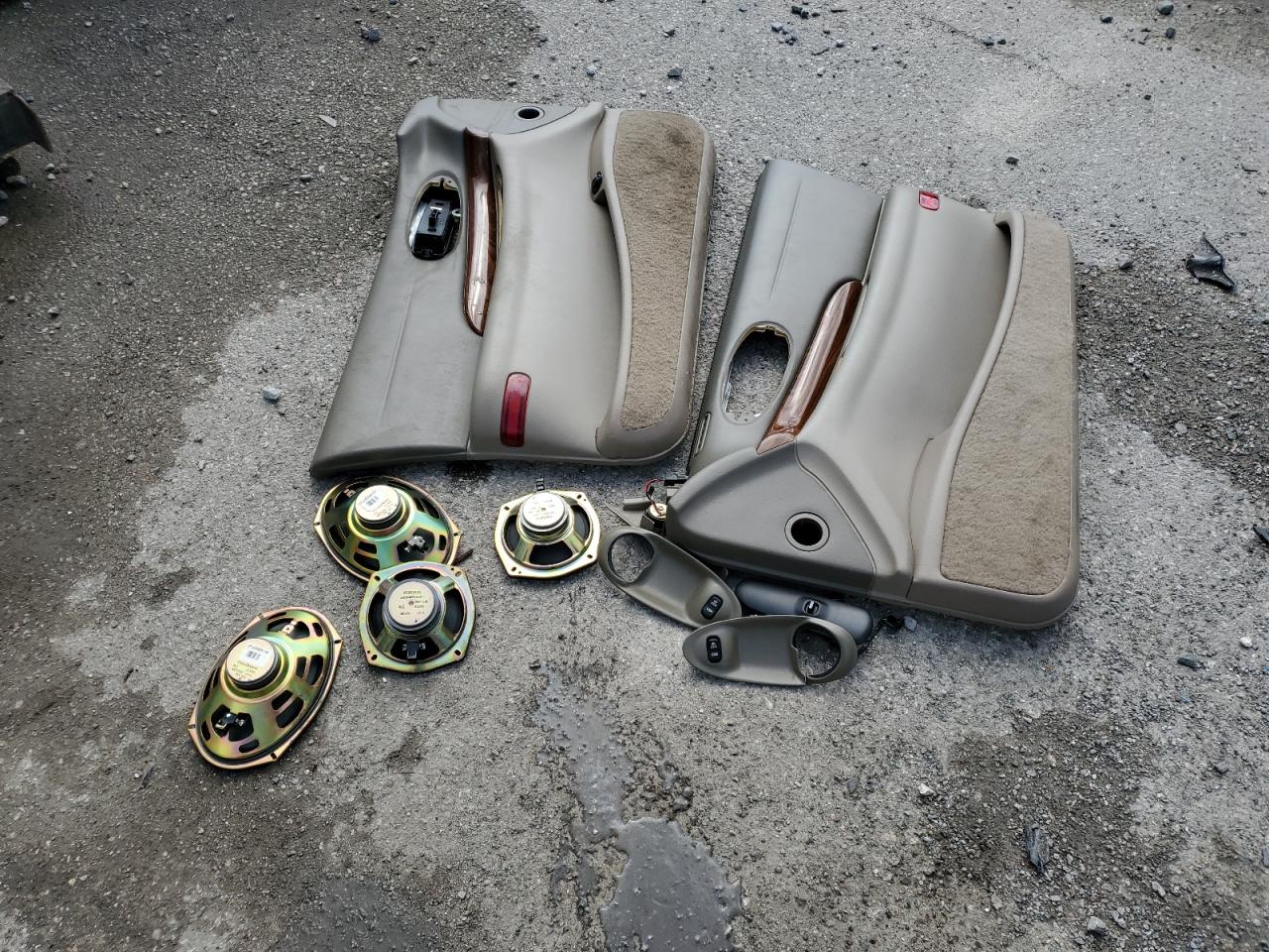 2003 Buick LeSabre - Image 12
