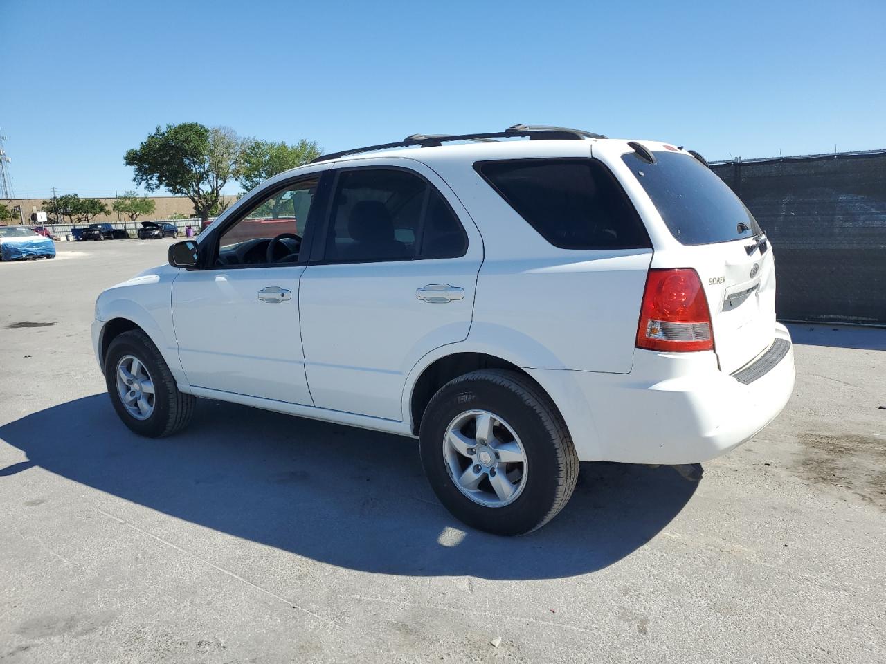 2006 Kia Sorento - Image 2