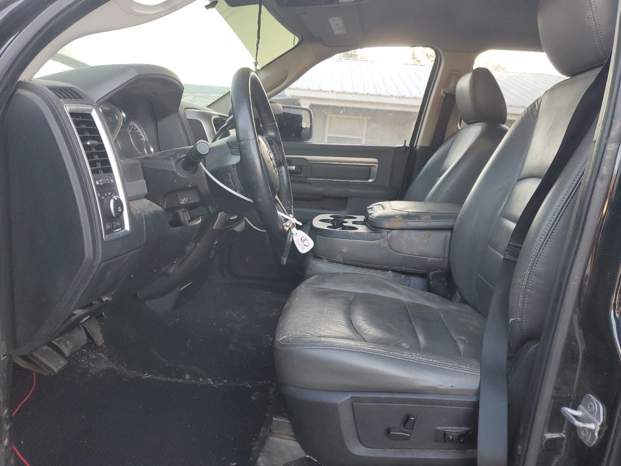 2013 RAM 1500 - Image 7