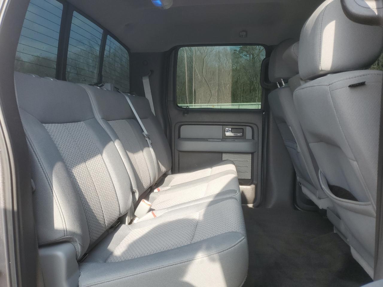 2013 Ford F-150 - Image 10