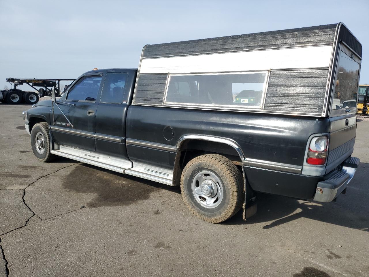 1995 Dodge RAM - Image 2