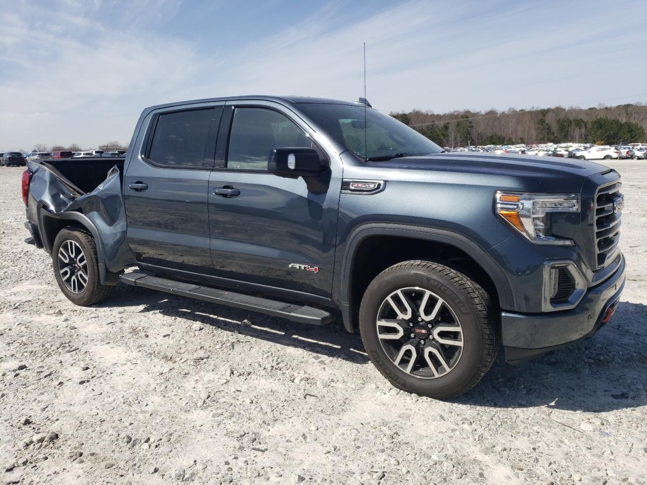 2019 GMC Sierra - Image 4