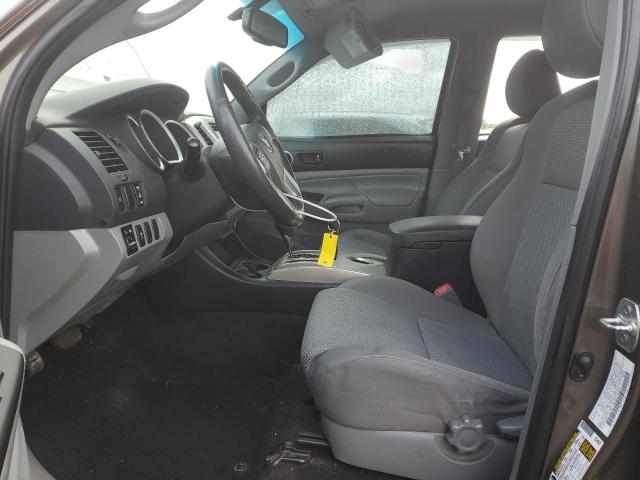 Pickups TOYOTA TACOMA 2013 Brown