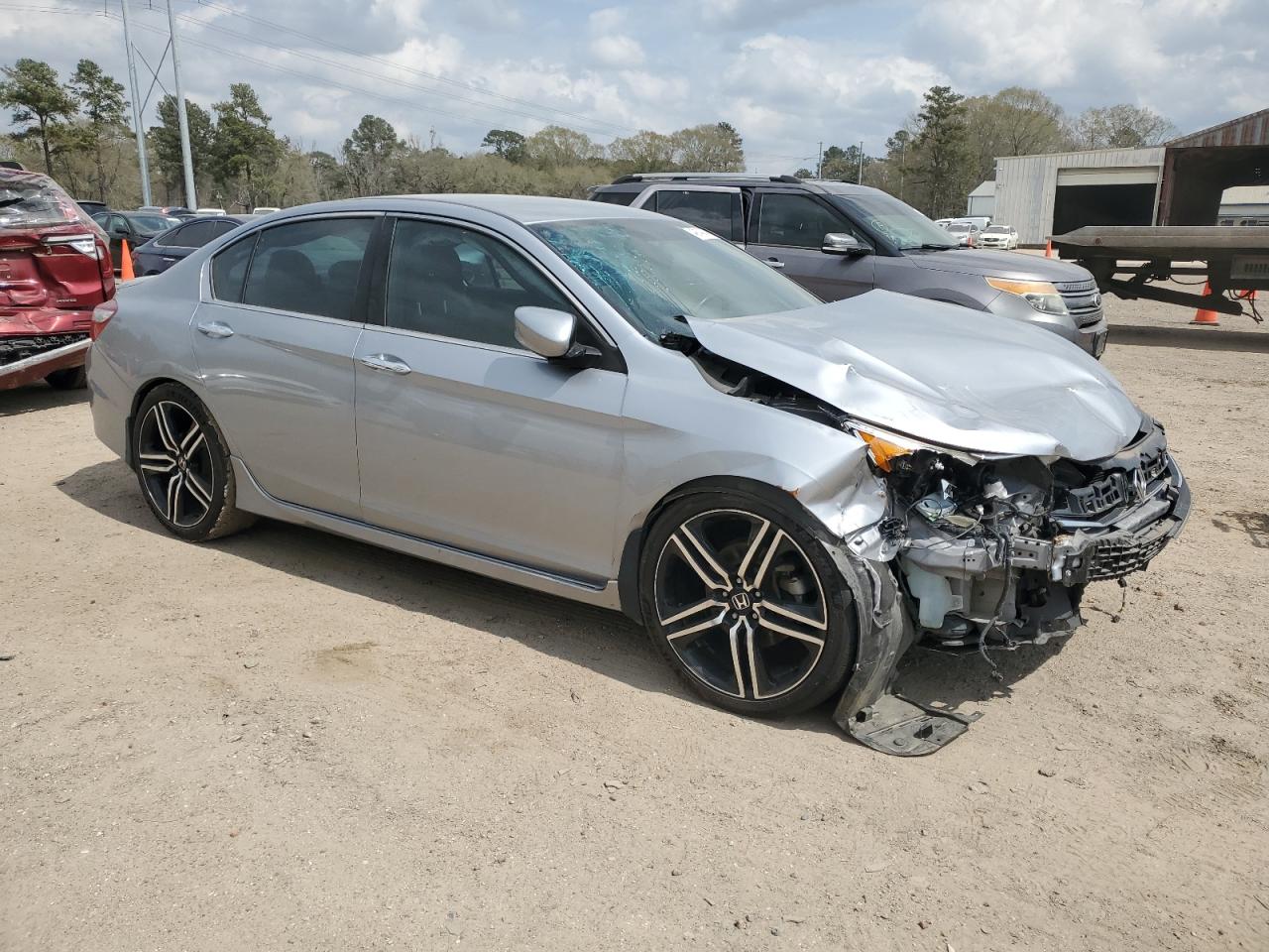 2016 Honda Accord - Image 4