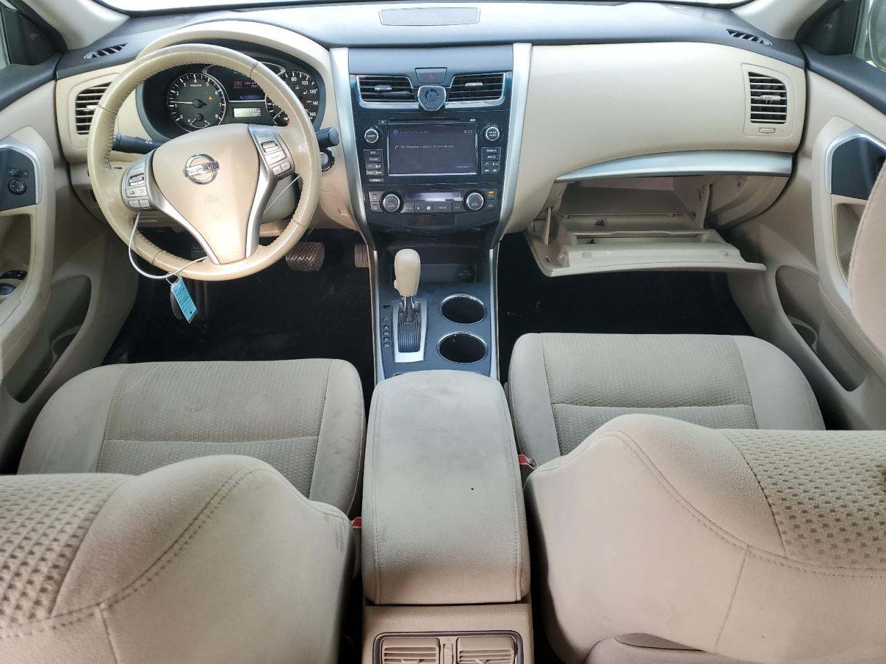 2015 Nissan Altima - Image 8
