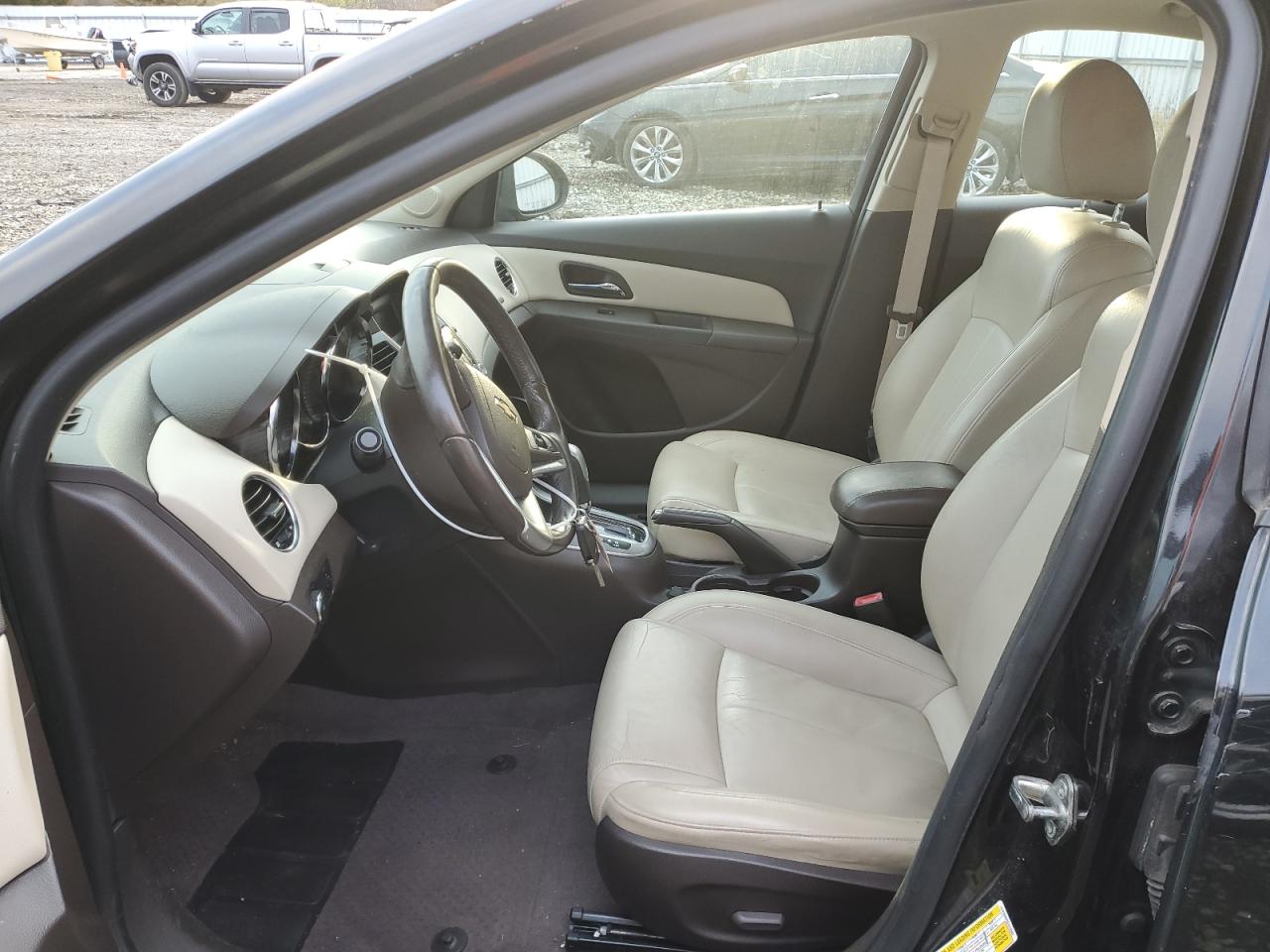 2011 Chevrolet Cruze - Image 7