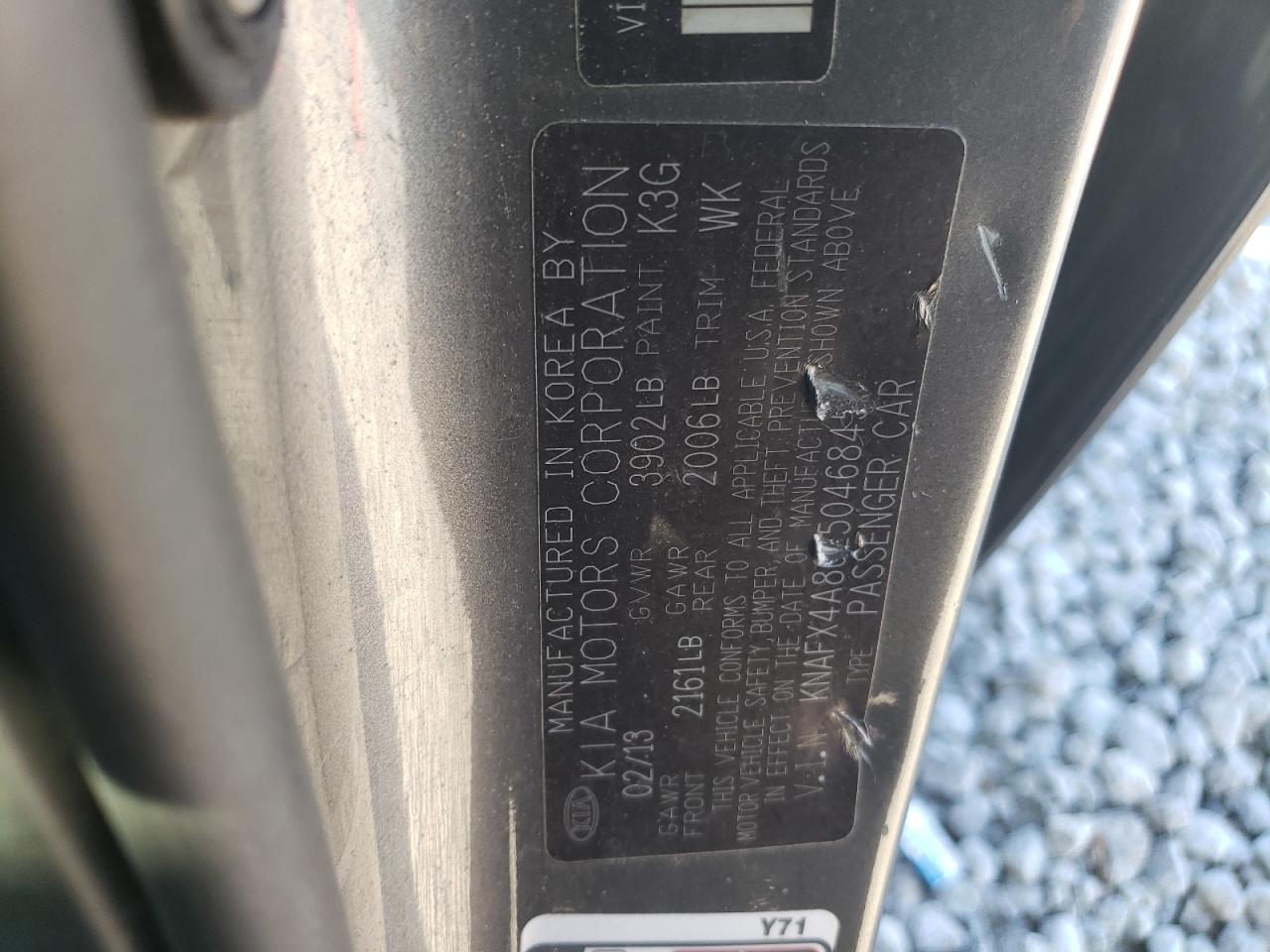 2014 Kia Forte - Image 12