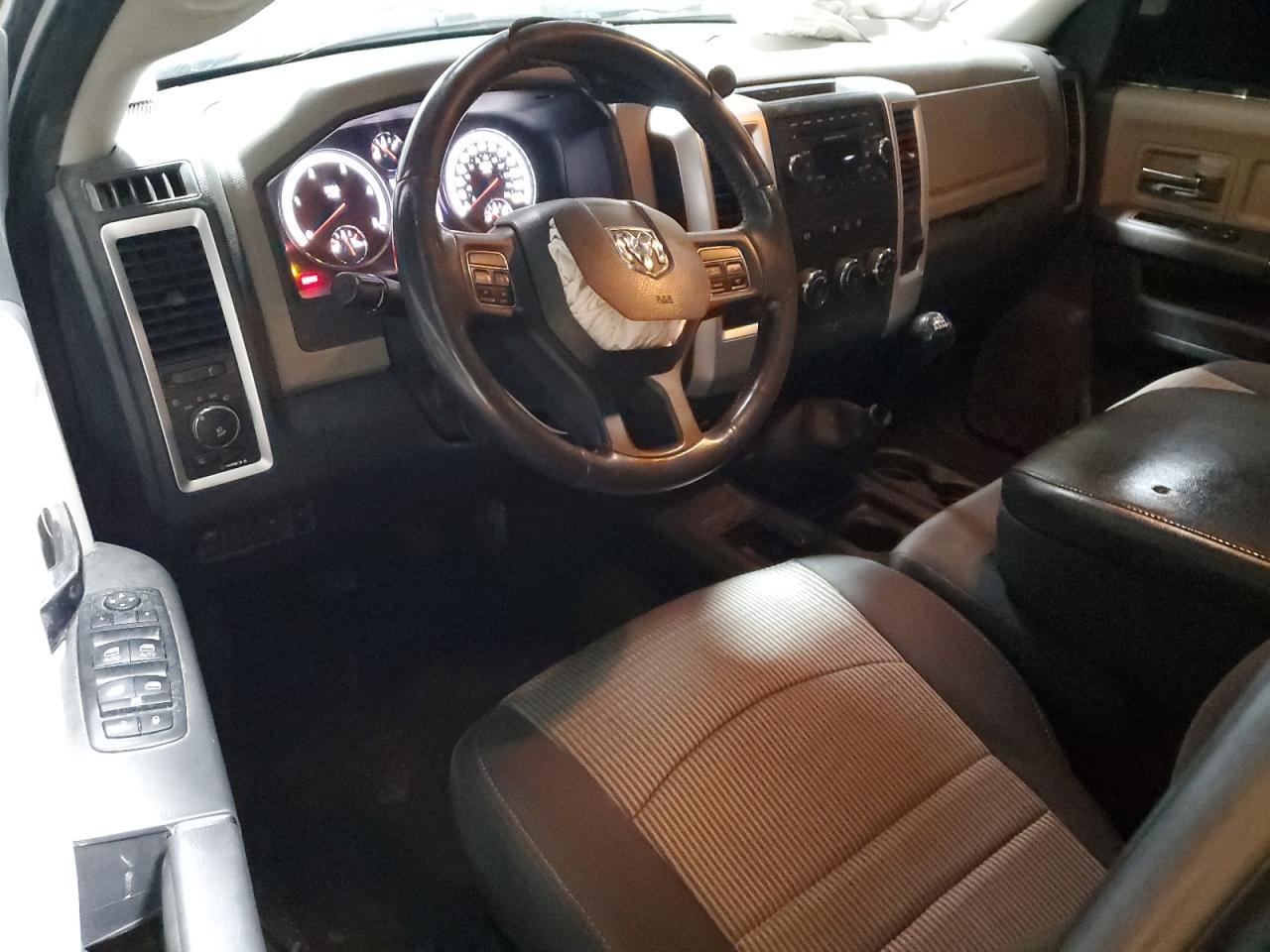 2012 Dodge RAM - Image 8