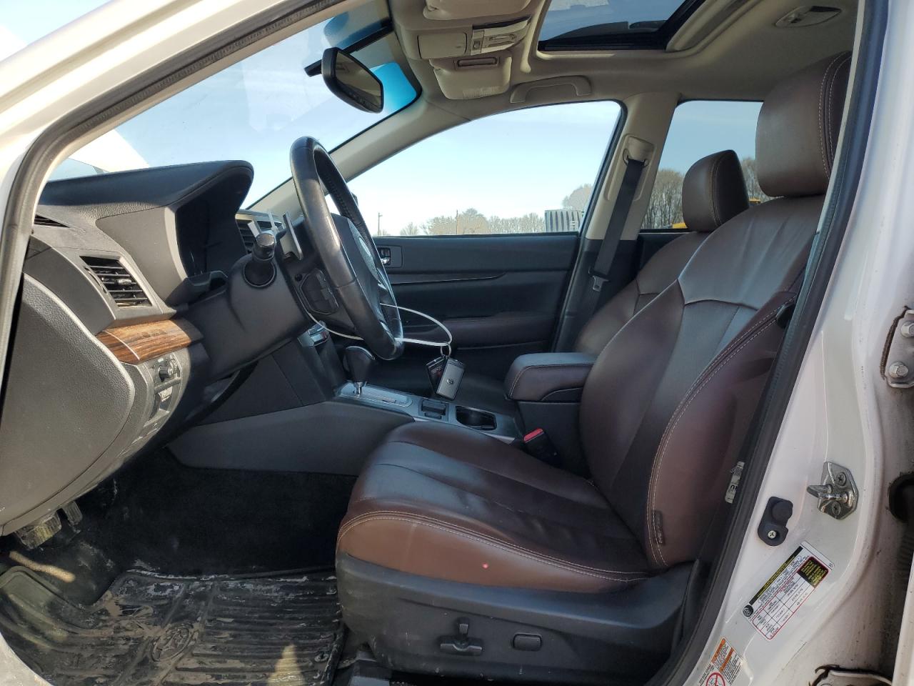 2013 Subaru Outback - Image 7
