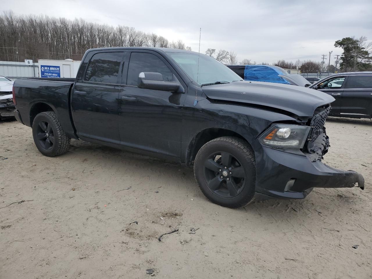 2014 RAM 1500 - Image 4
