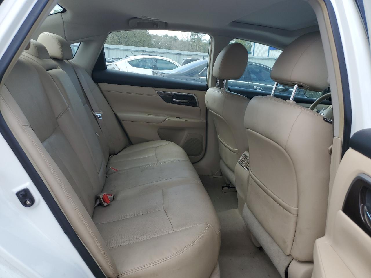 2013 Nissan Altima - Image 10