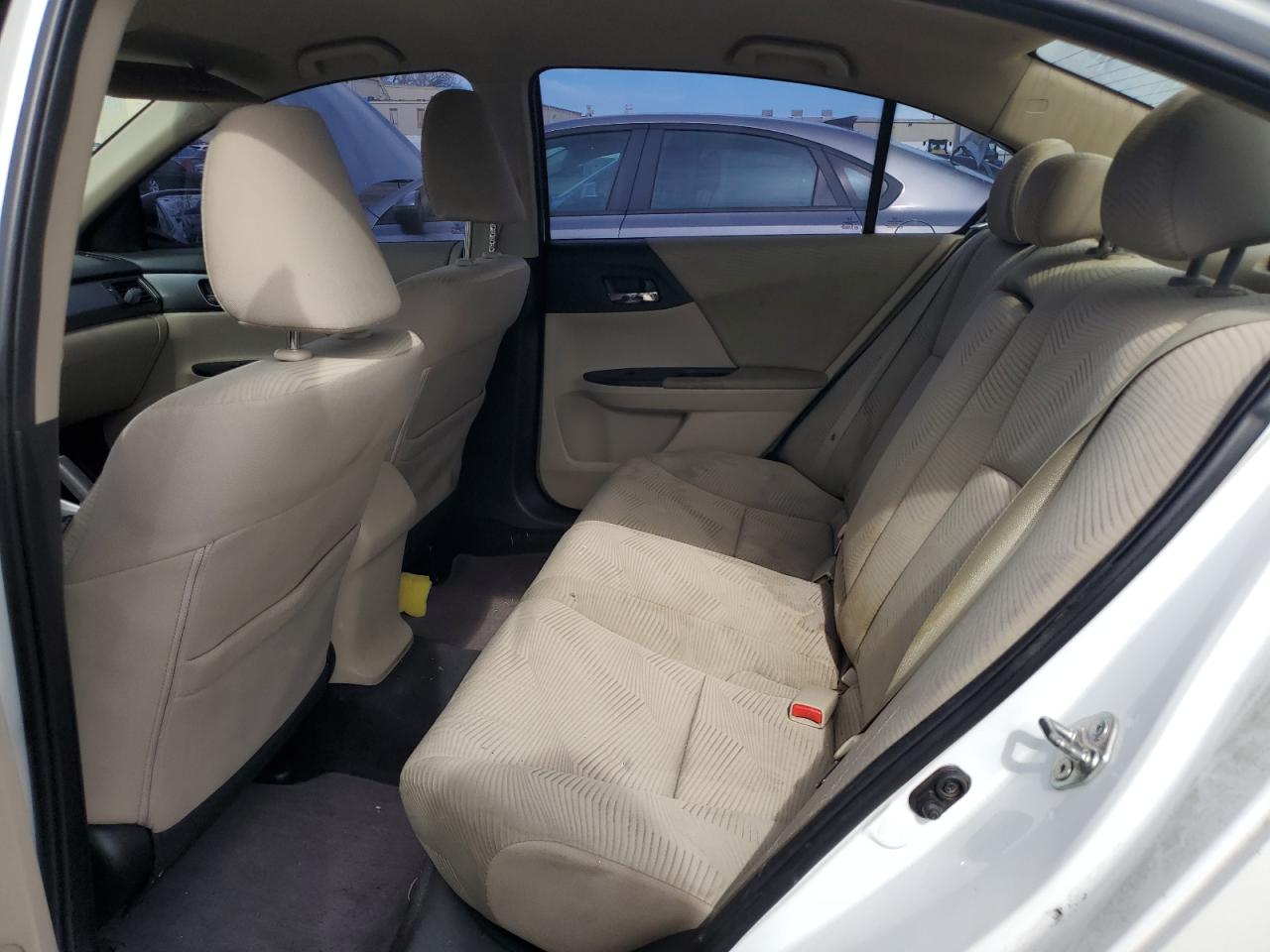 2015 Honda Accord - Image 10