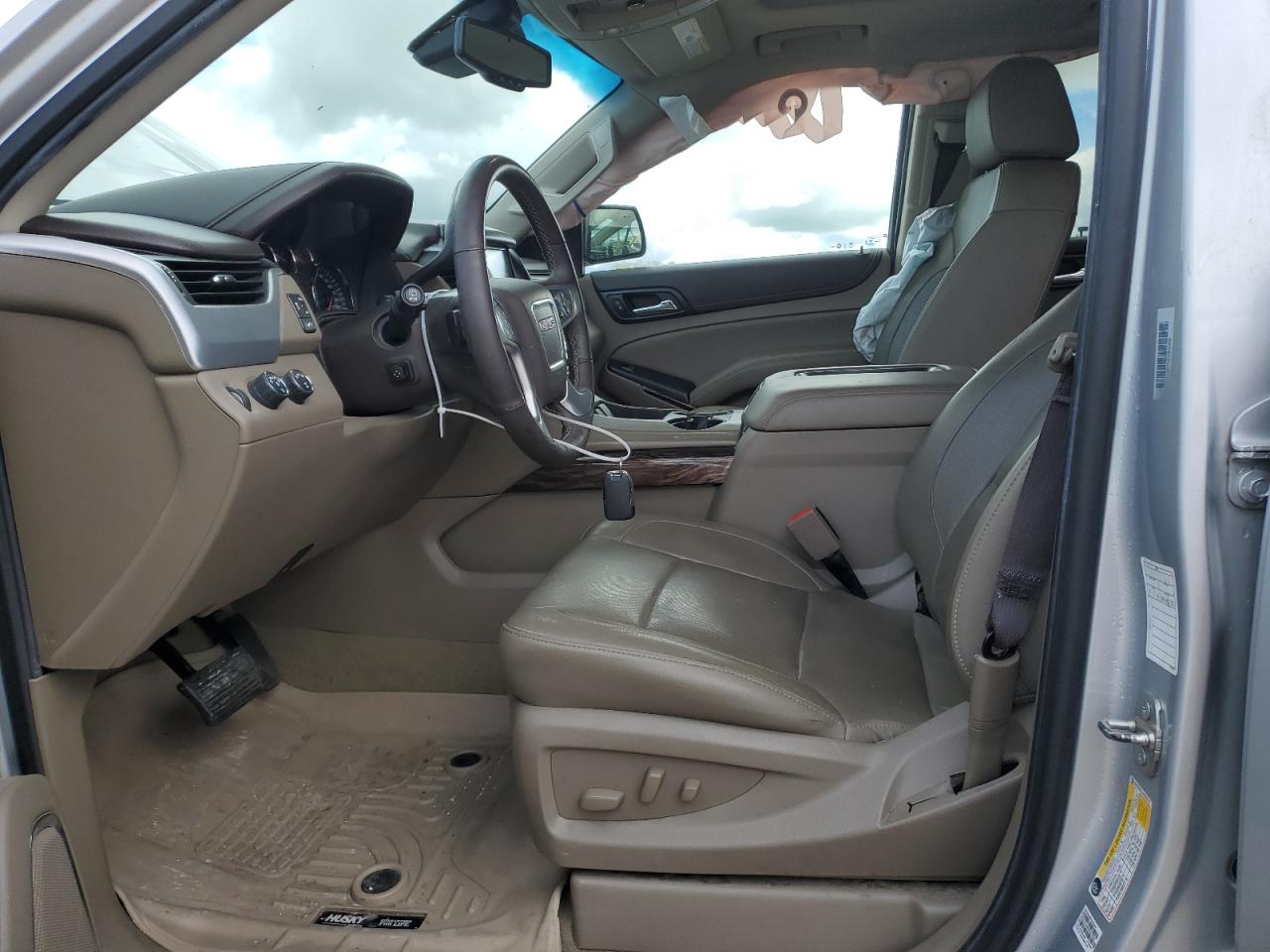2018 GMC Yukon - Image 7