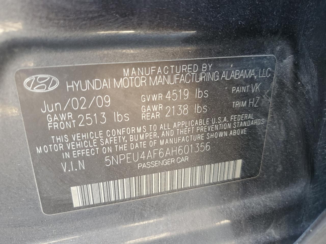 2010 Hyundai Sonata - Image 12