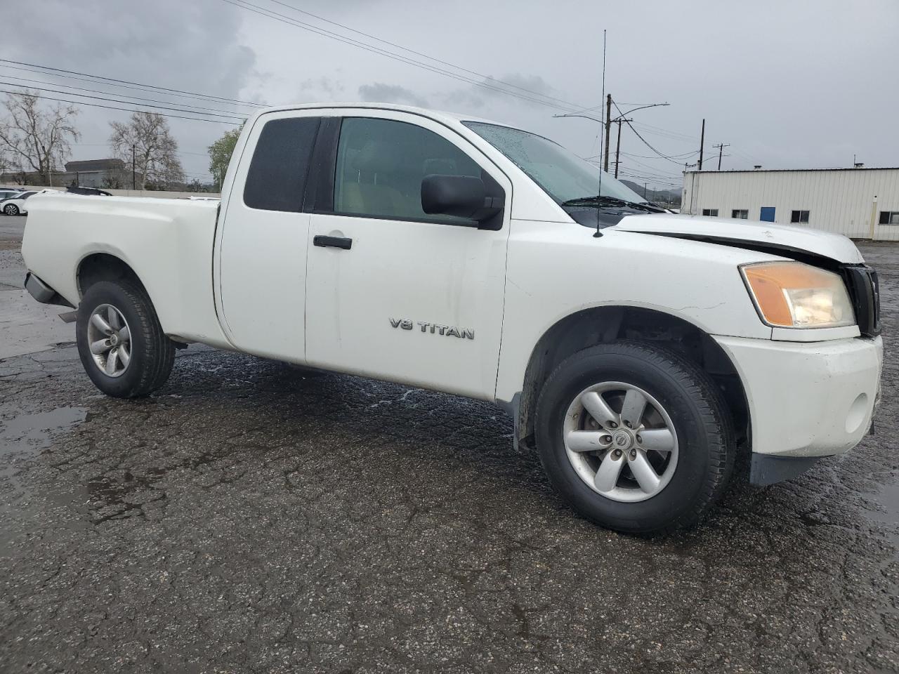 2013 Nissan Titan - Image 4