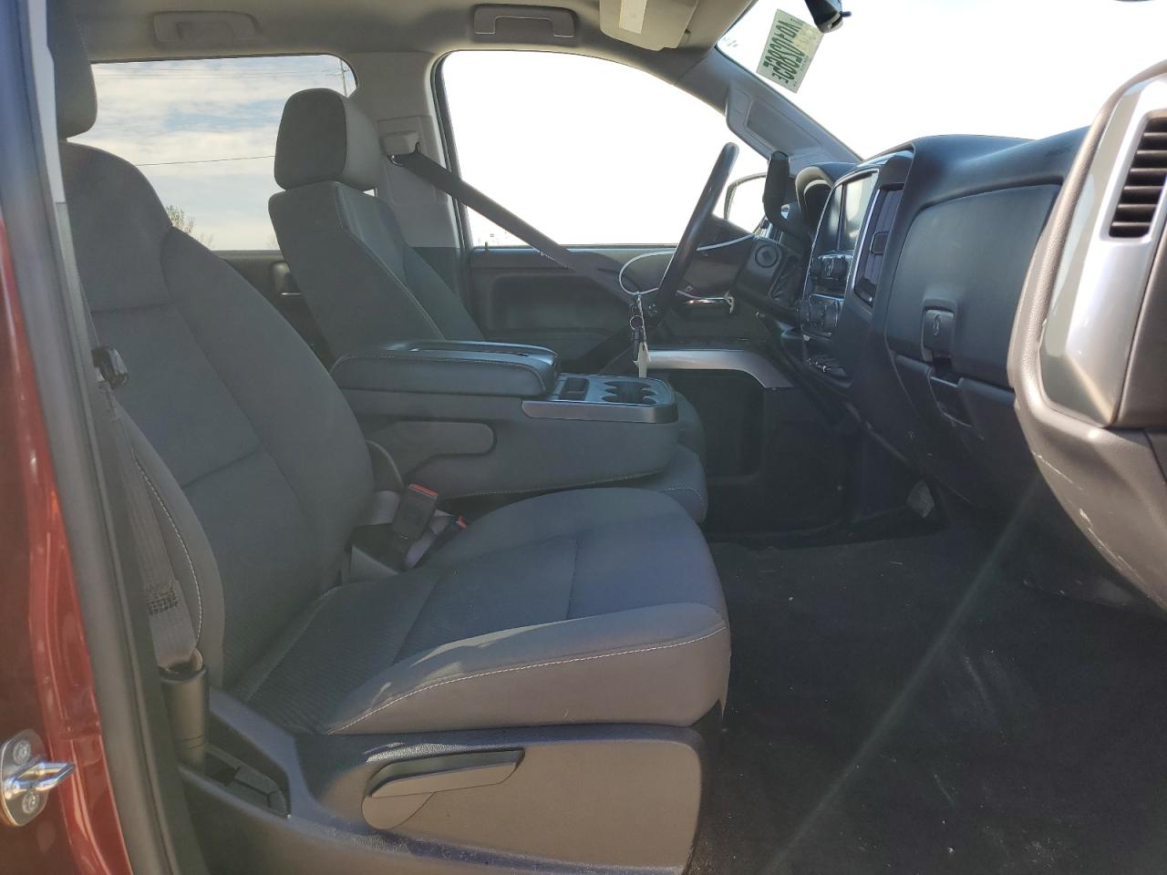 2017 Chevrolet Silverado - Image 7
