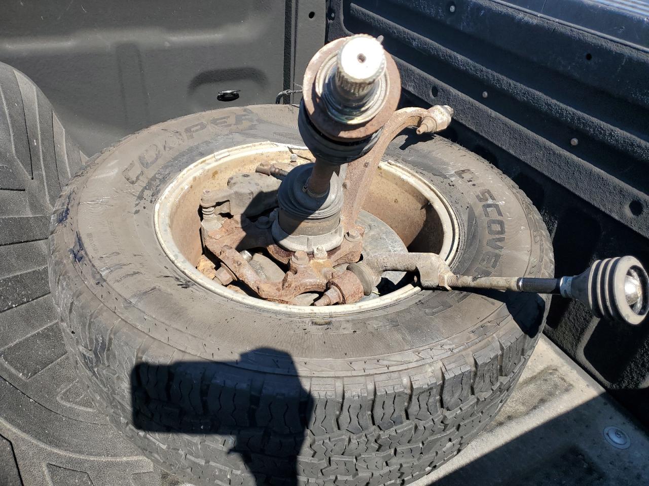 2010 Ford F-150 - Image 14
