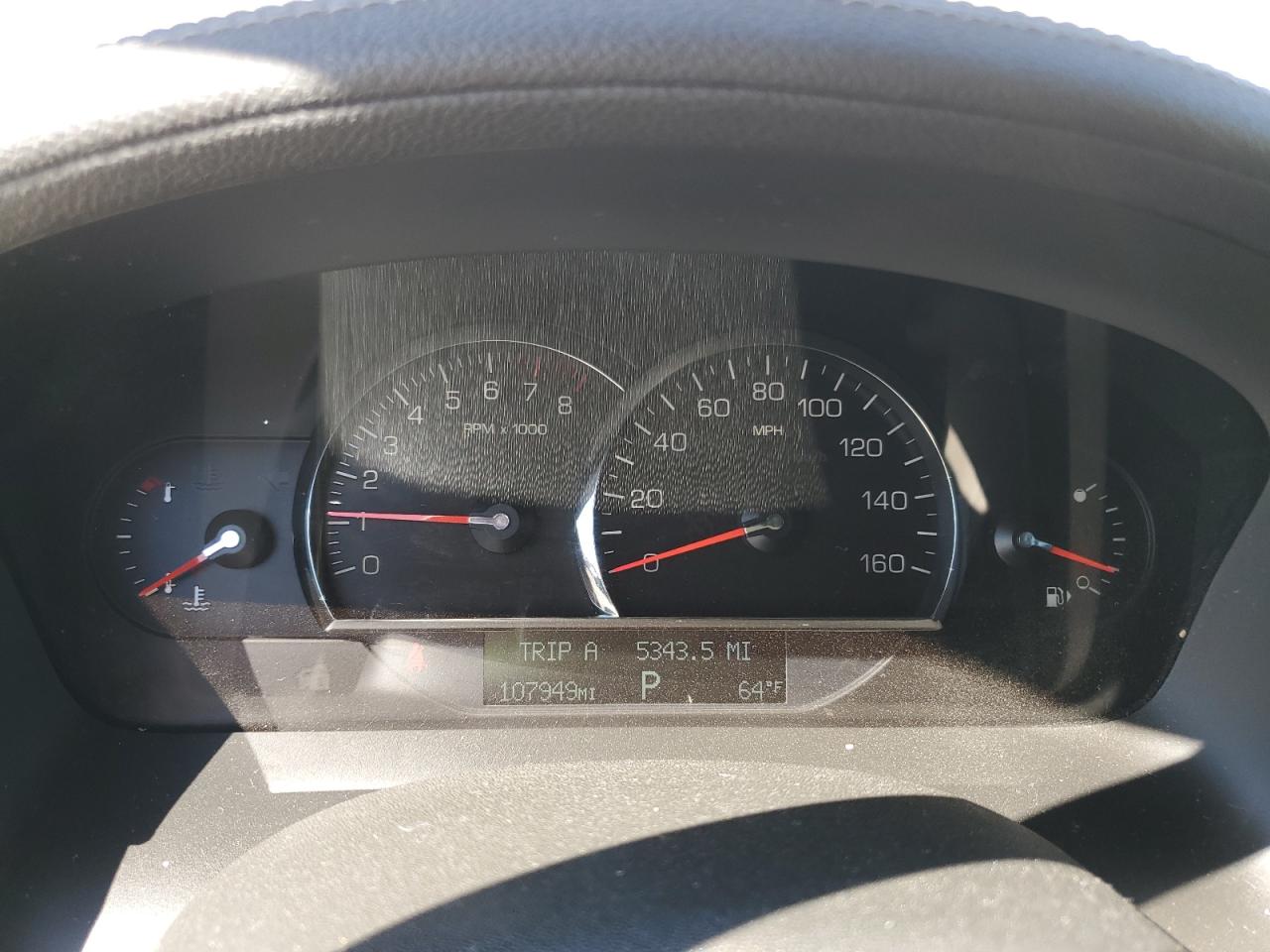 2007 Cadillac SRX - Image 9