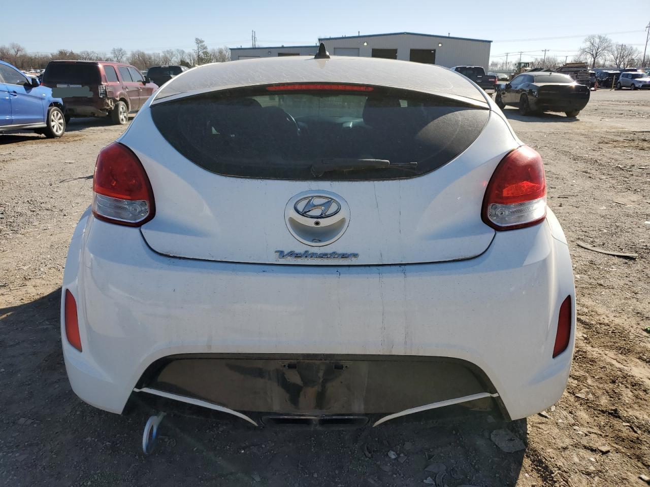 2017 Hyundai Veloster - Image 6