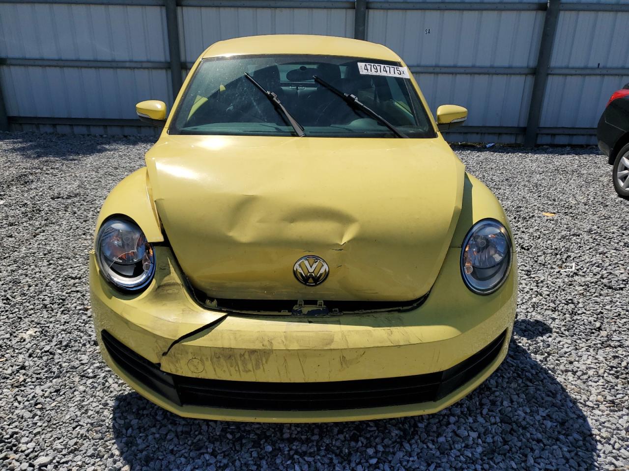2012 Volkswagen Beetle - Image 5