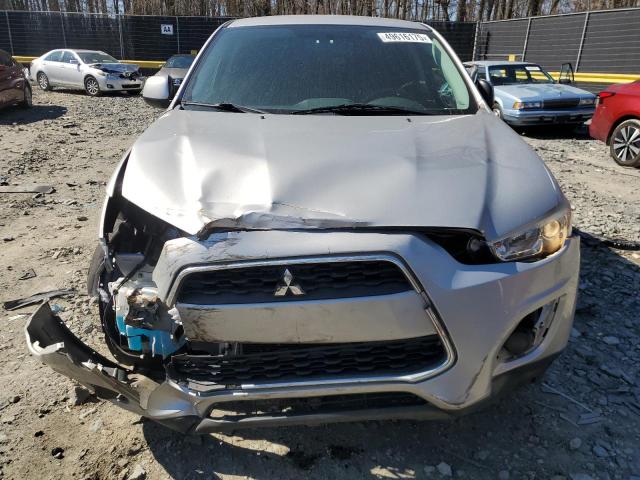  MITSUBISHI OUTLANDER 2015 Silver