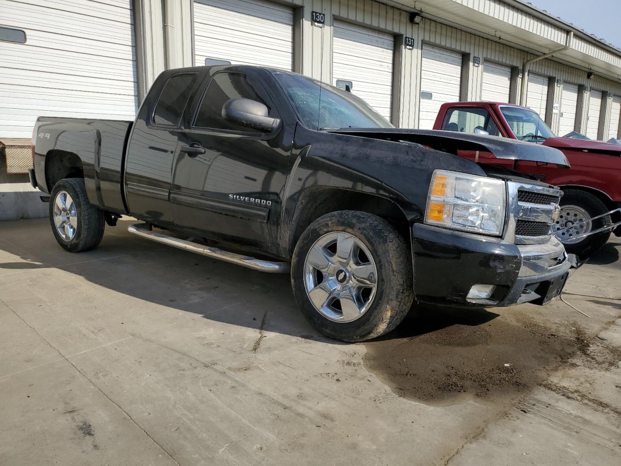 2010 Chevrolet Silverado - Image 4
