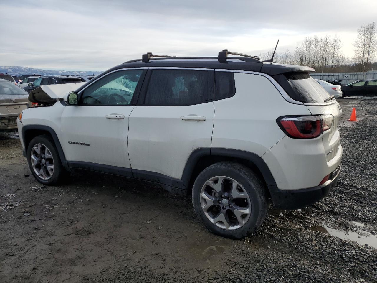 2020 Jeep Compass - Image 2