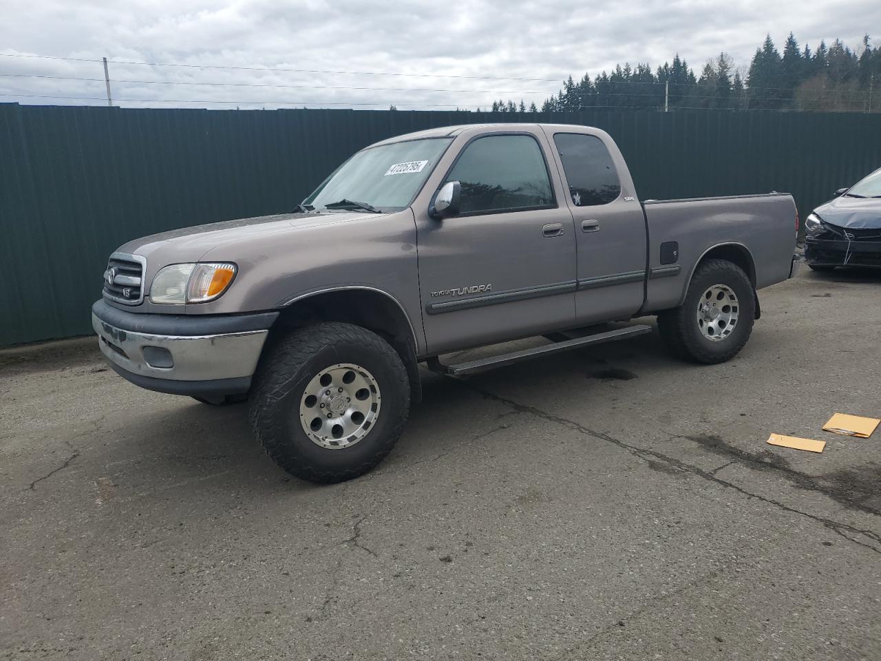 2002 Toyota Tundra - Image 1