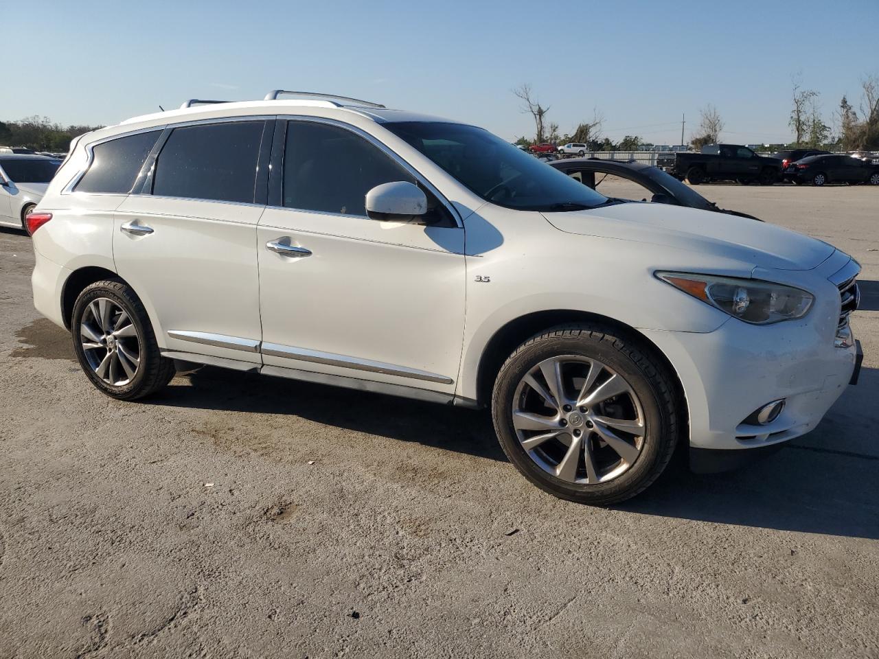 2015 Infiniti QX60 - Image 4