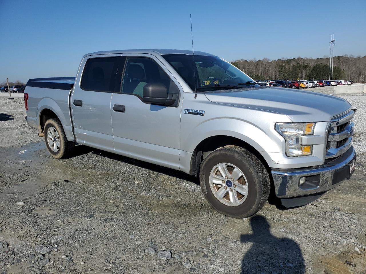 2015 Ford F-150 - Image 4