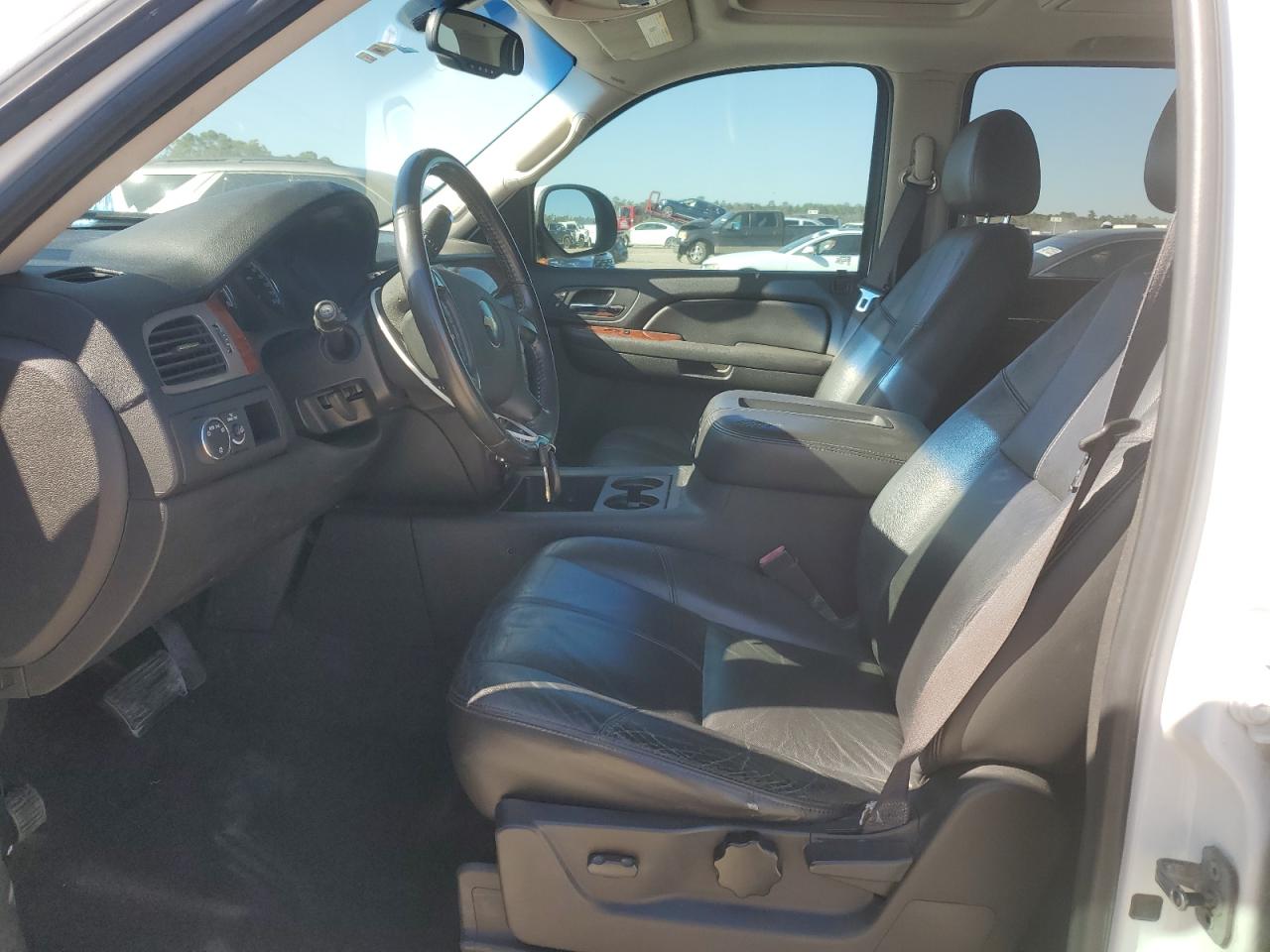 2009 Chevrolet Tahoe - Image 7