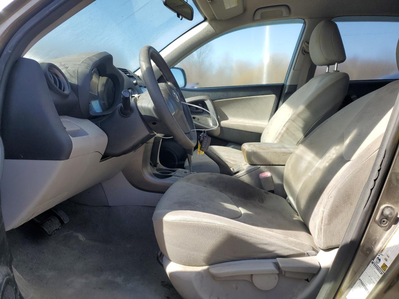 2010 Toyota RAV 4 - Image 7