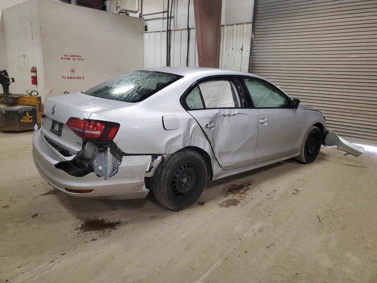 2016 Volkswagen Jetta - Image 3
