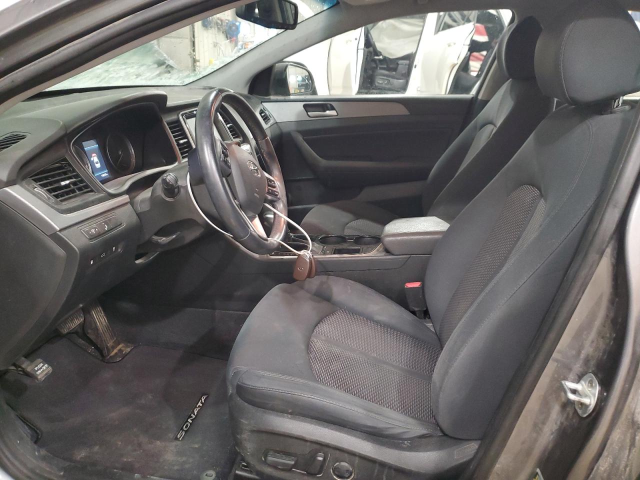 2018 Hyundai Sonata - Image 7