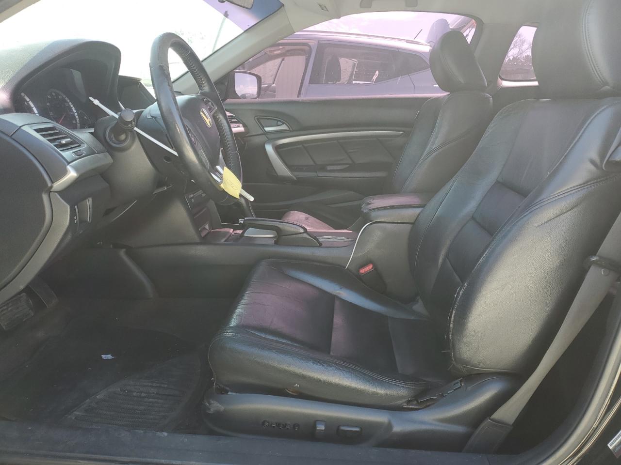 2009 Honda Accord - Image 7