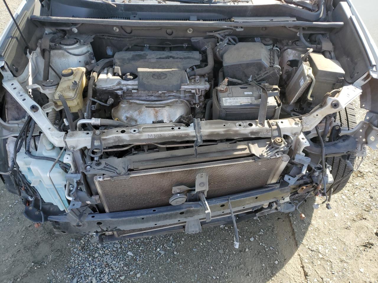 2015 Toyota RAV 4 - Image 12