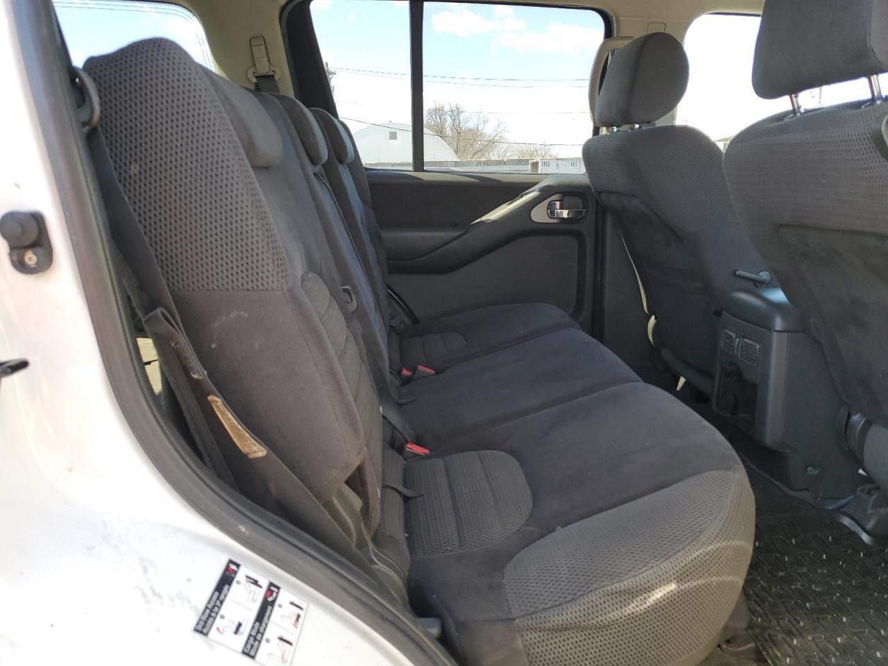 2007 Nissan Pathfinder - Image 11