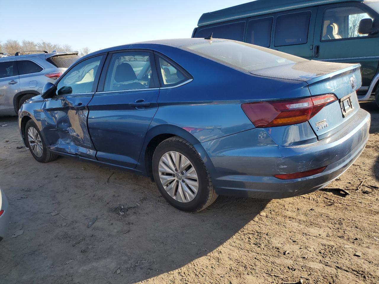 2019 Volkswagen Jetta - Image 2