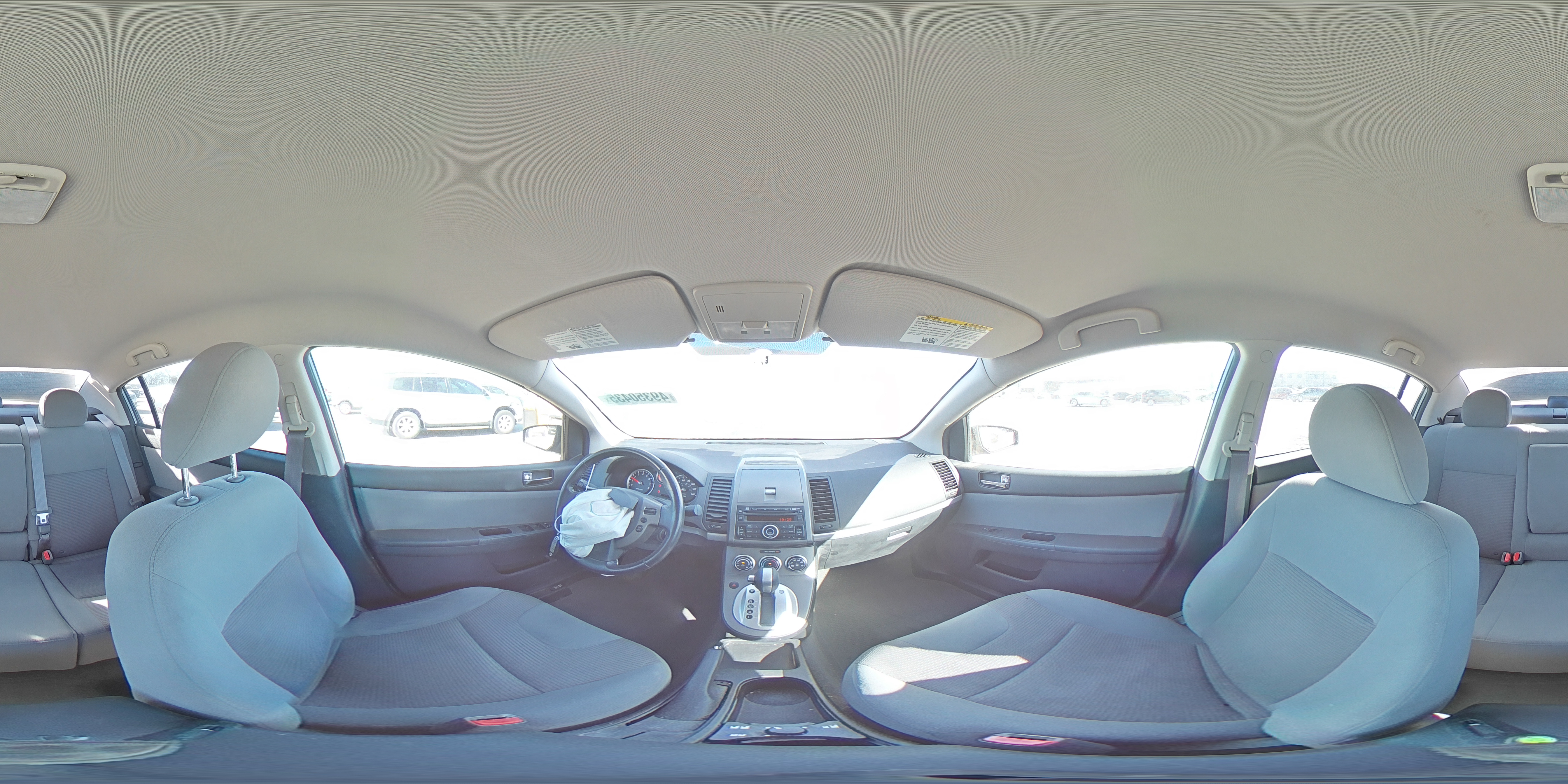 2010 Nissan Sentra - Image 13