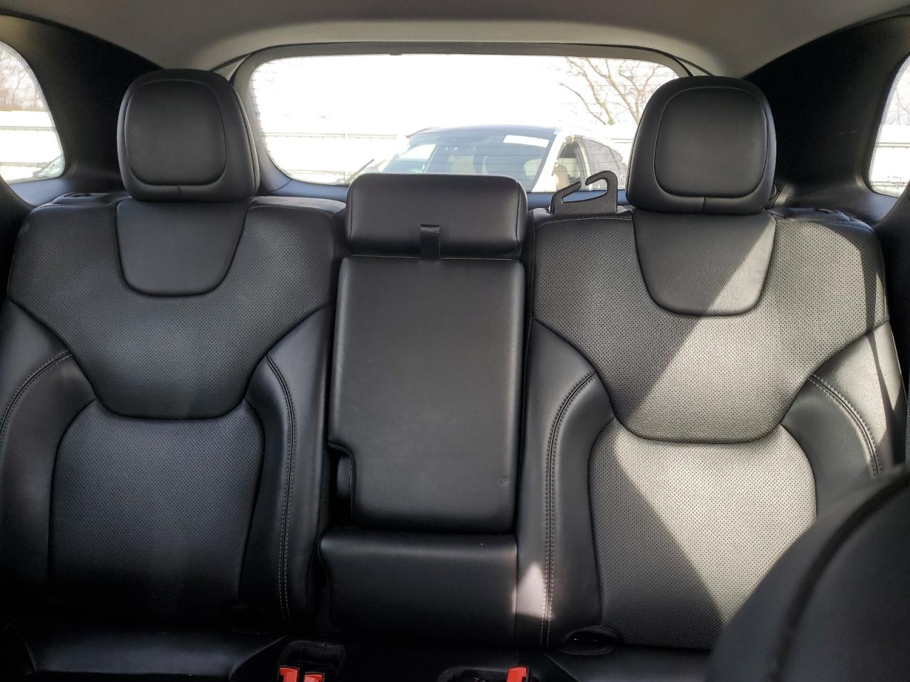 2020 Jeep Grand Cherokee - Image 10
