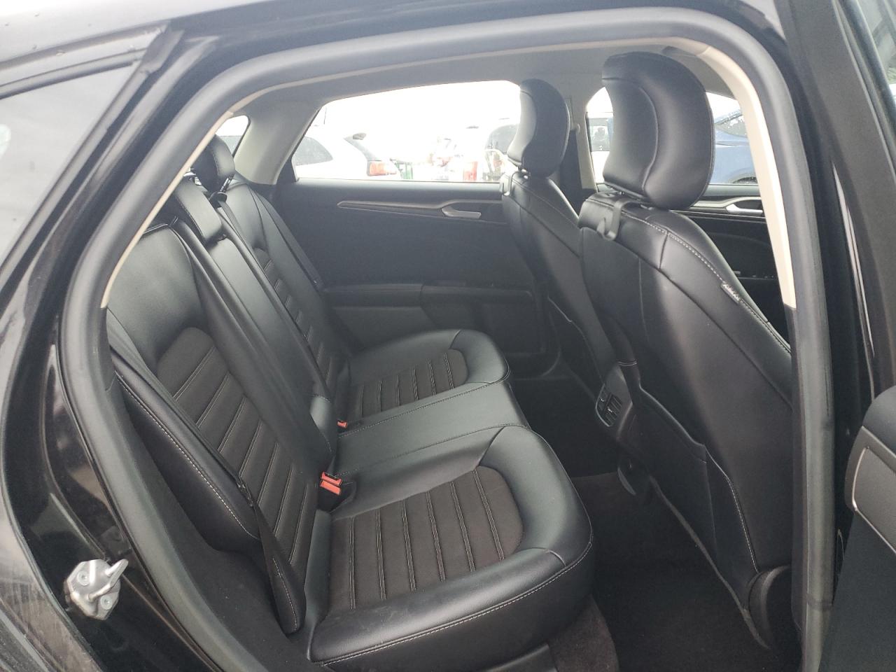 2017 Ford Fusion - Image 10