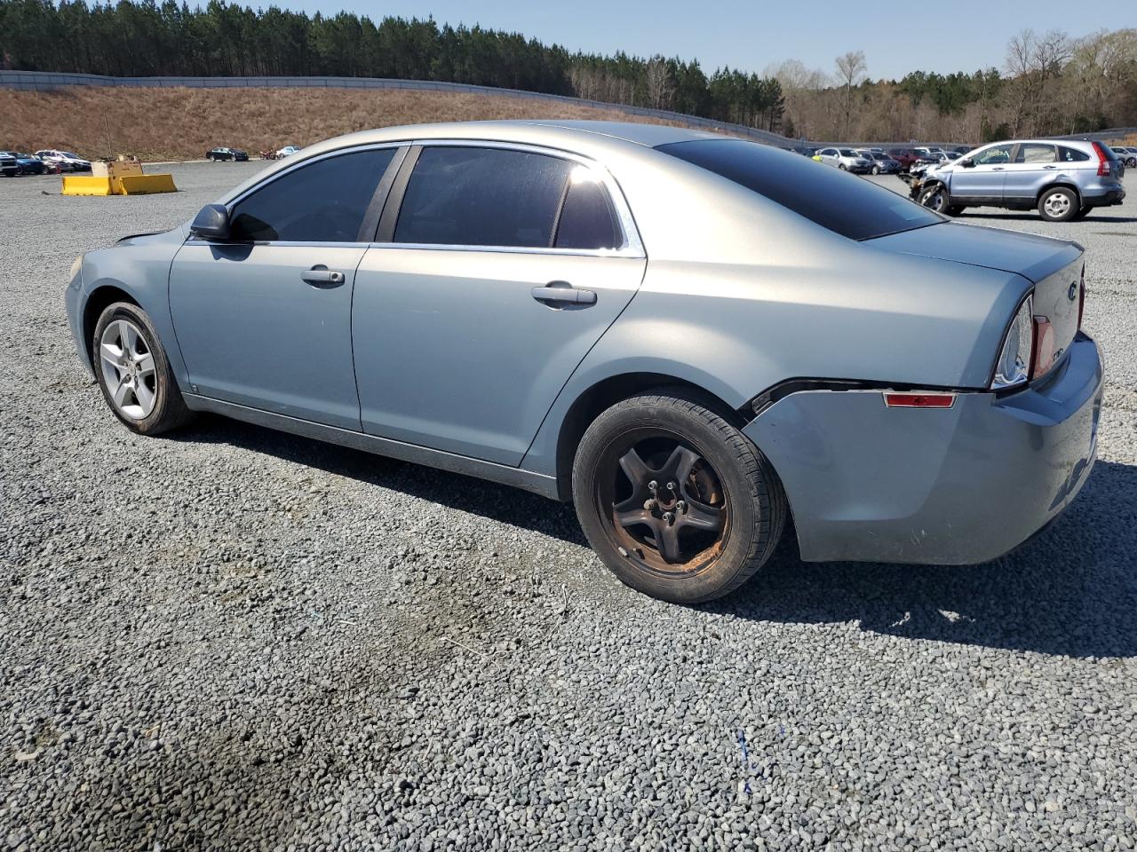 2009 Chevrolet Malibu - Image 2