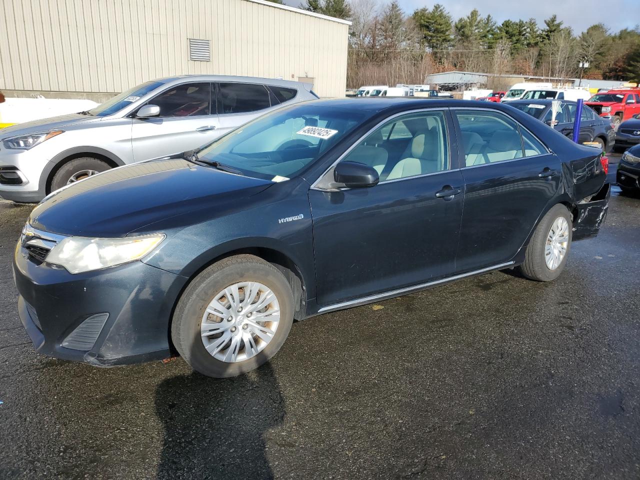 2012 Toyota Camry Hybrid na sprzedaż w Exeter, RI - Rear End