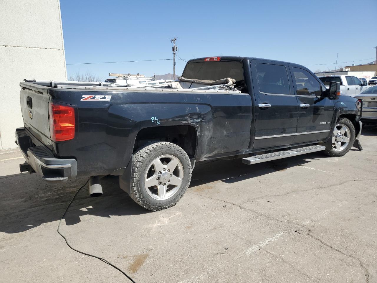 2015 Chevrolet Silverado - Image 3
