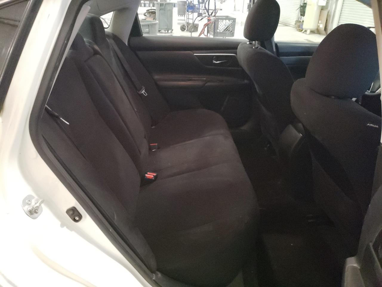 2015 Nissan Altima - Image 10